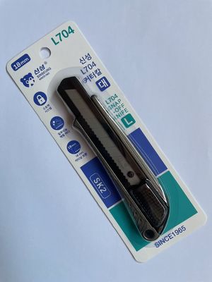 Buy Aluminium Alloy Handle Heavy Duty Utility Knife 18mm With SK2 Steel Blade online manufacture