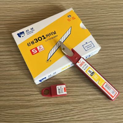 Buy Silver 9mm Cutter Blades Made Of SK2 High Carbon Steel For Long Lasting Performance online manufacture