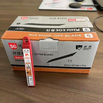 Buy Upgrade Your PPF Cutting with 9mm Cutter Blades Made of High Carbon Steel and 0.38mm Thickness online manufacture