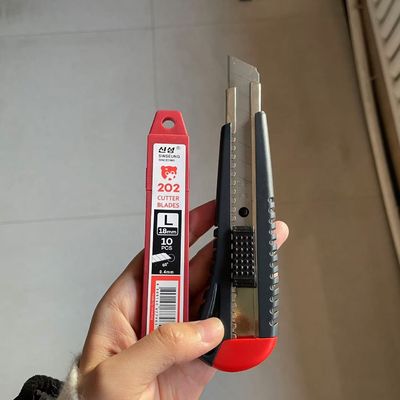Precision Cutting 18mm Snap Off Blades Bulk Silver 8 Segments 0.5 Mm Thickness