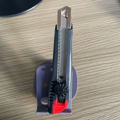 100 Mm Blade Length Heavy Duty Box Cutter Knife For Professional Results