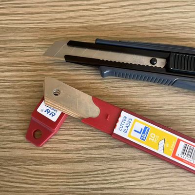 Versatile 18mm Cutter Blades Suitable for Various Cutting Tasks Width 18mm Replacement Frequency Varies Depending On Usage